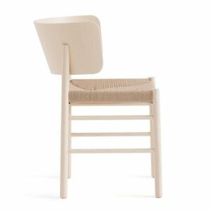 Fratina 681 armchair. Modern chair with woven seat and light wood frame. Contemporary furniture design.