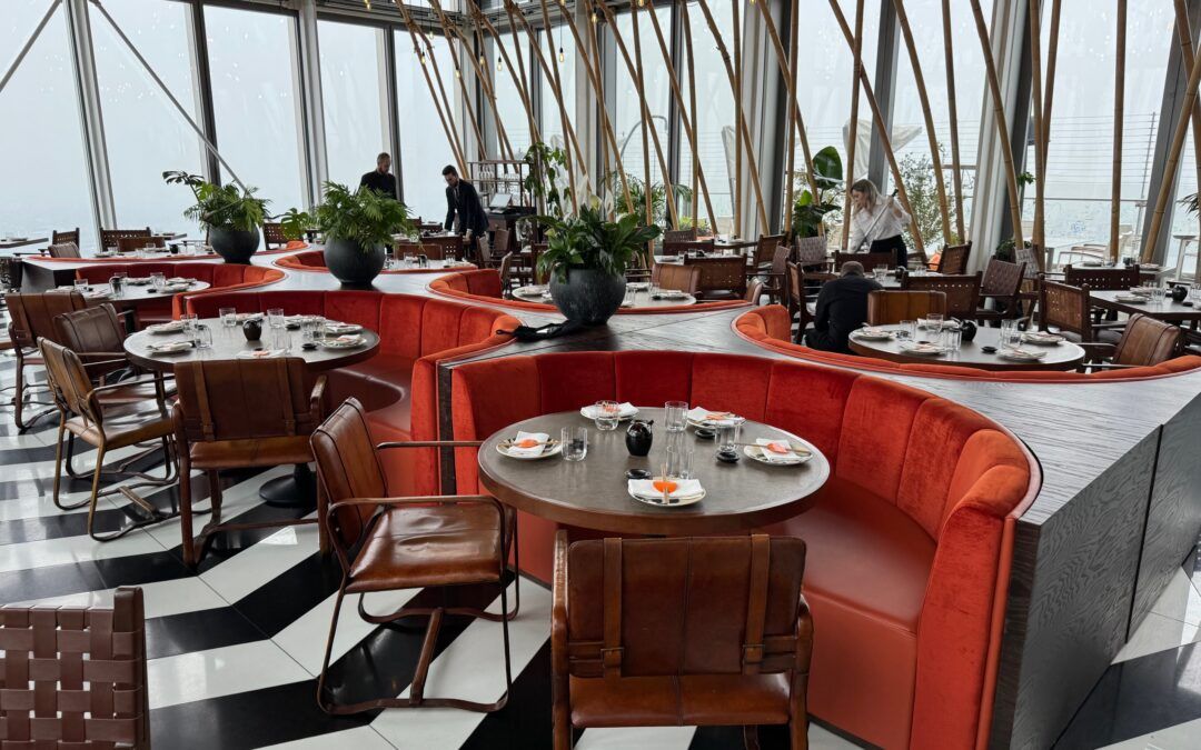 Fixed seating, Banquette seating, Booth seating